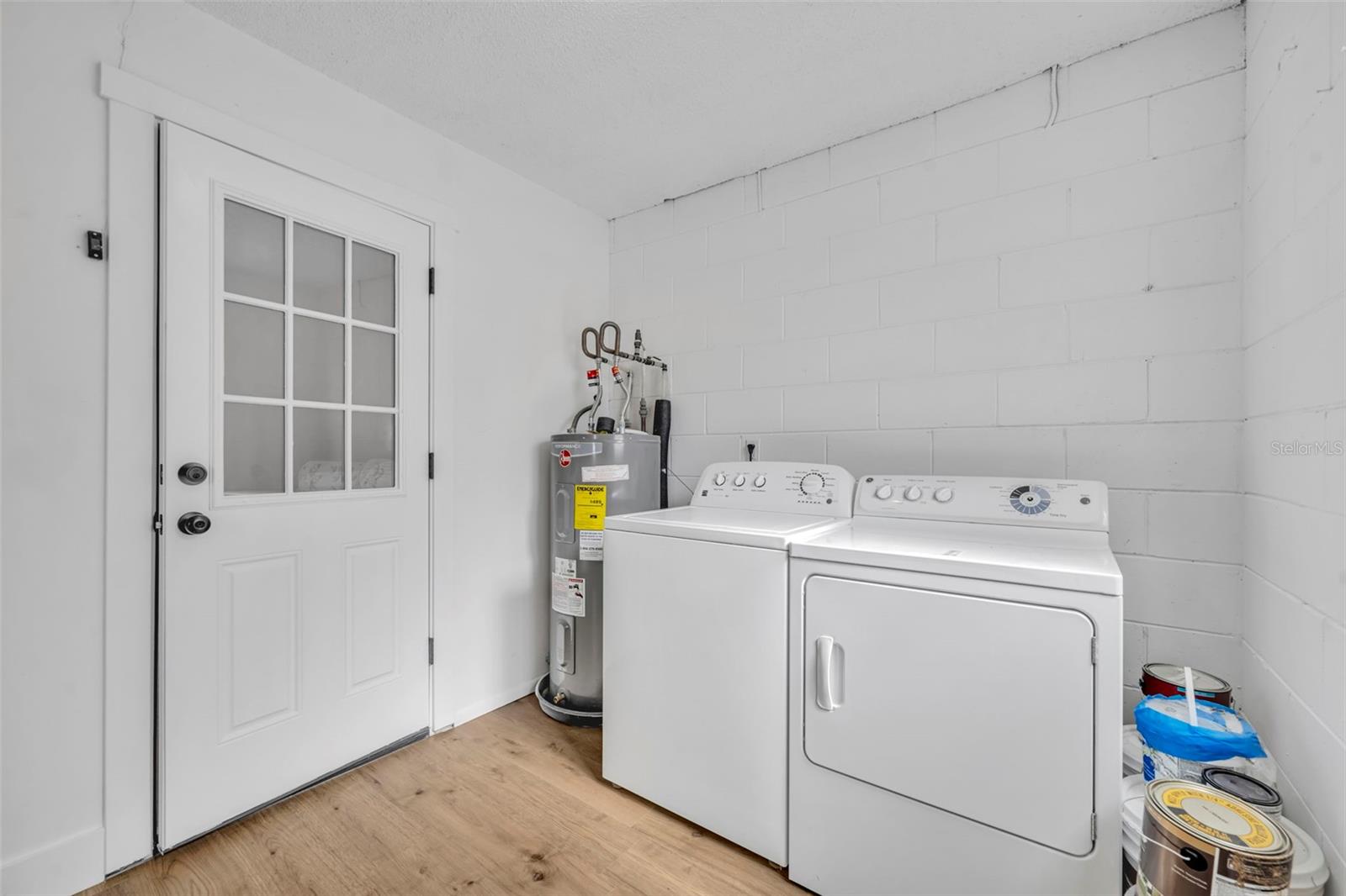 SPRINGWOOD - Residential