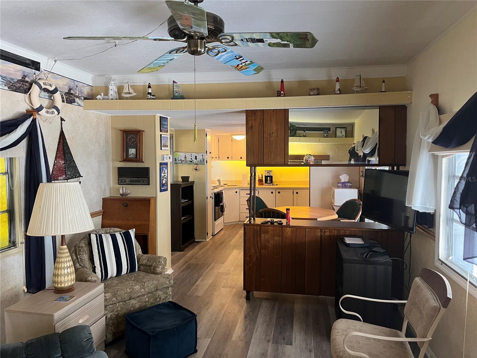 VENICE ISLE - Residential