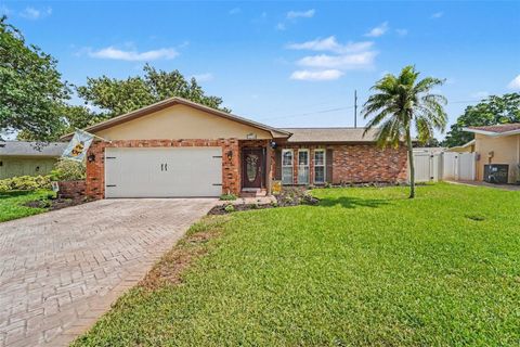 Photo of 11440 126th Terrace, Largo, FL 33778 (MLS # TB8514268)