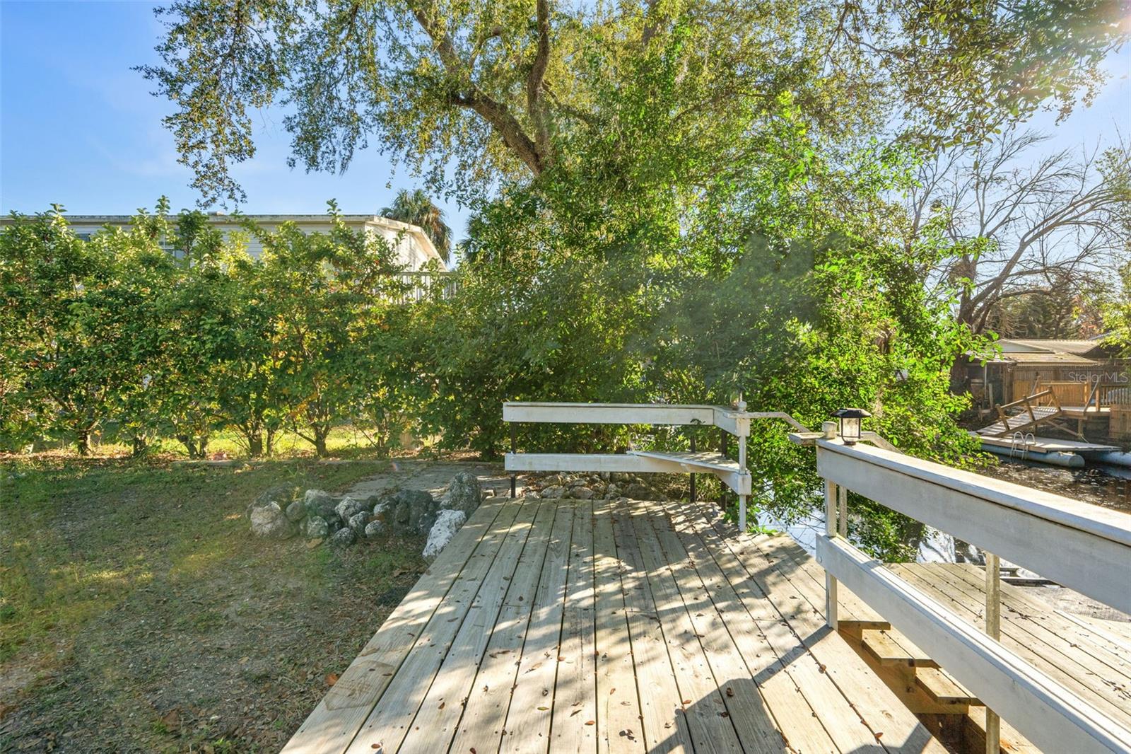 WEEKI WACHEE GARDENS - Land