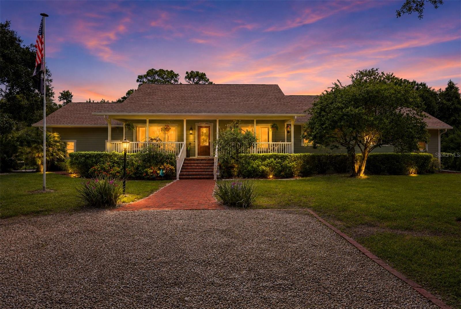 1109 UNDERWOOD DRIVE