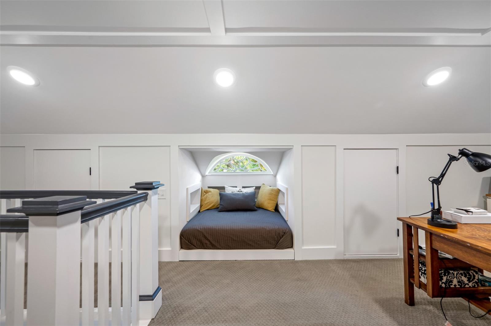 NEW SUBURB BEAUTIFUL - Residential