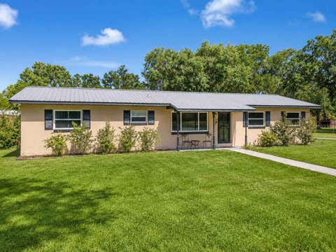Tiny photo for 196 NW 100th Avenue, Ocala, FL 34482 (MLS # O6418268)