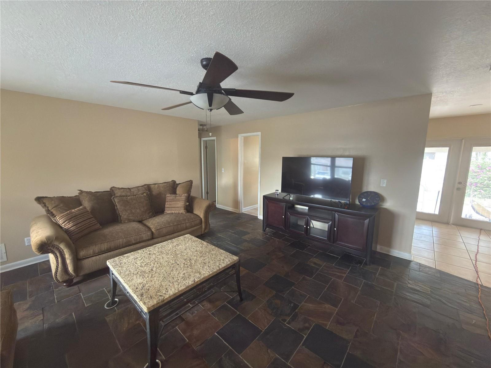 1213 CROYDONWOOD CIR