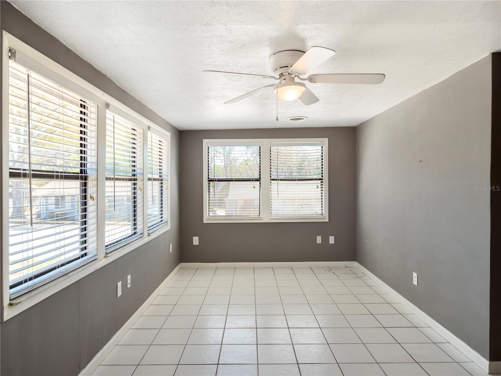 VACATION VILLAGE - Residential