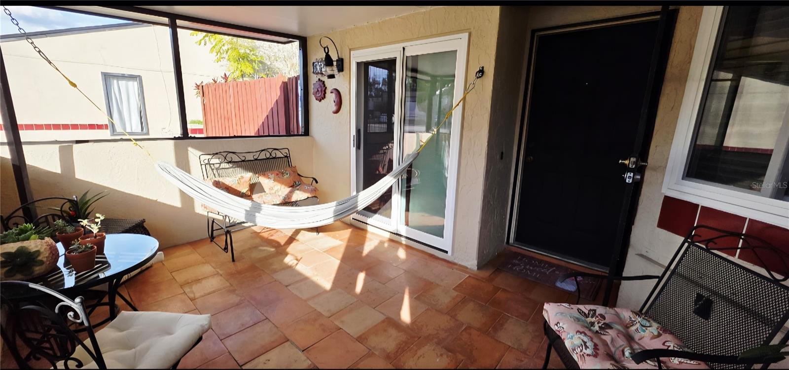 667 GOLDEN SUNSHINE CIRCLE