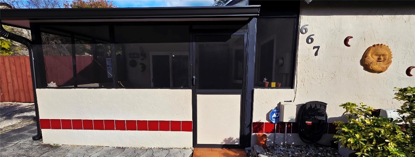 667 GOLDEN SUNSHINE CIRCLE