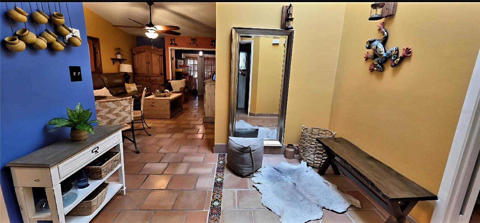 667 GOLDEN SUNSHINE CIRCLE