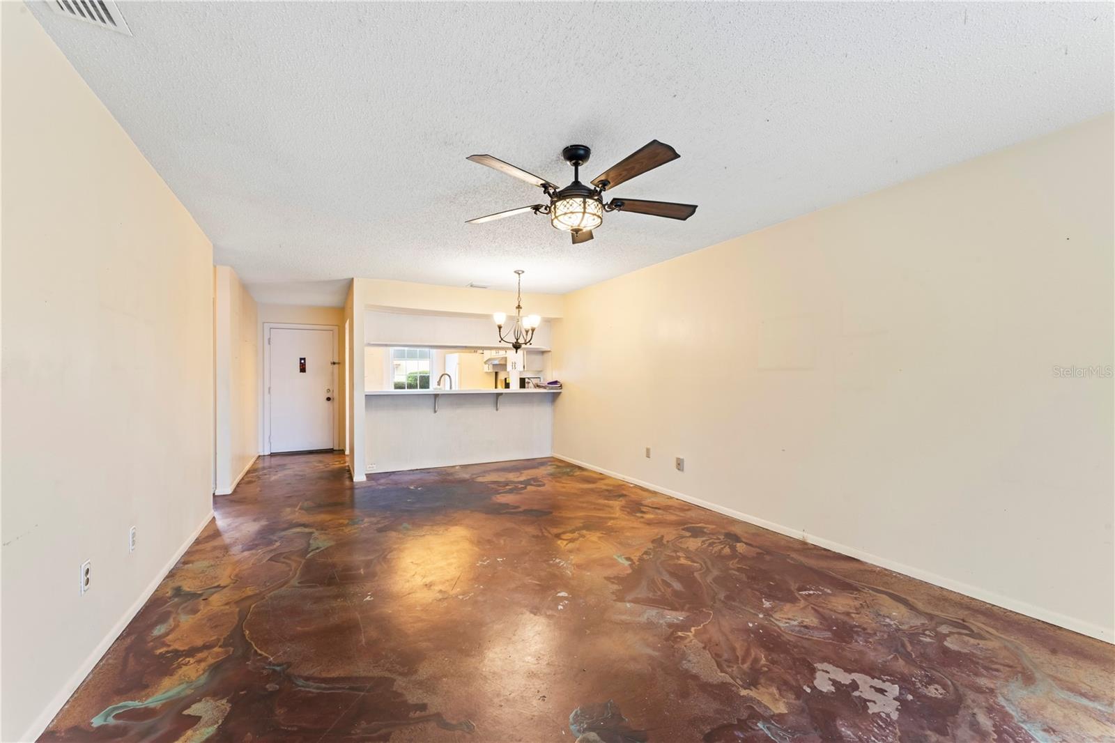 VILLA NUEVA CONDO - Residential