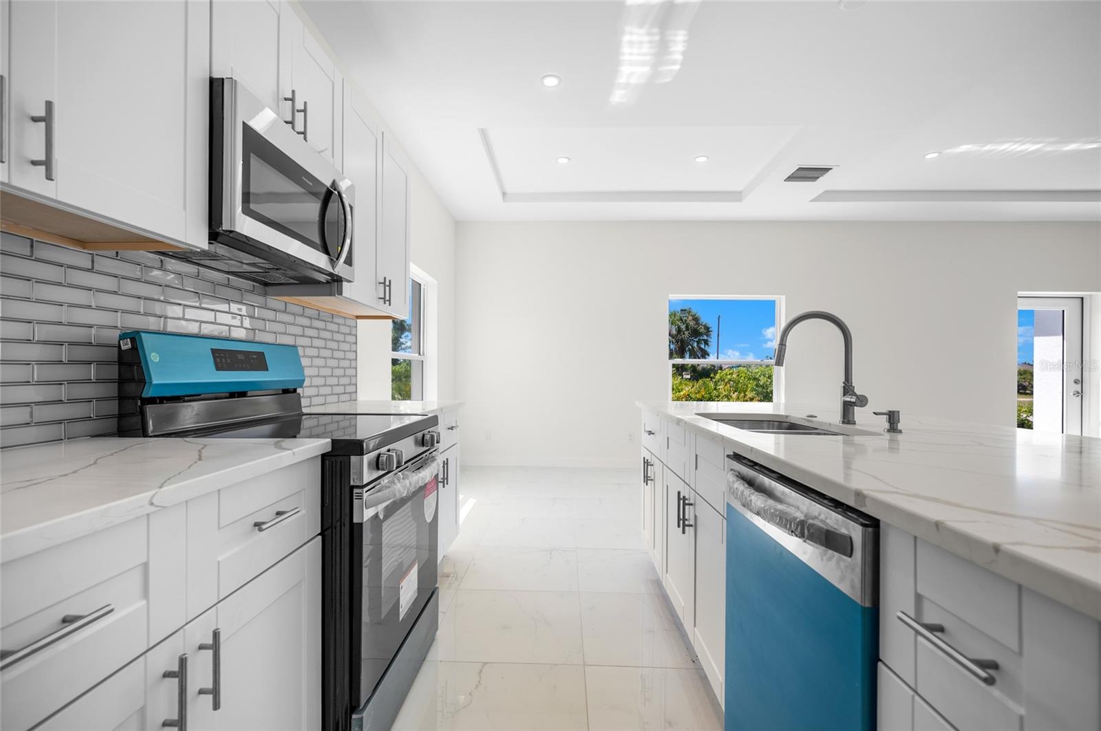 ROTONDA SANDS - Residential Lease