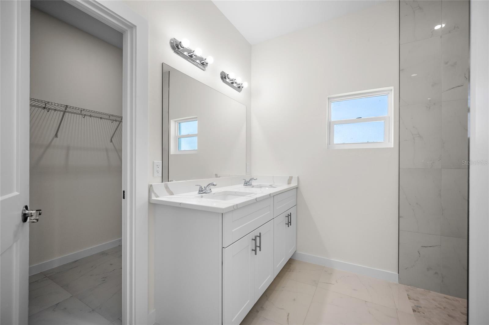 ROTONDA SANDS - Residential Lease