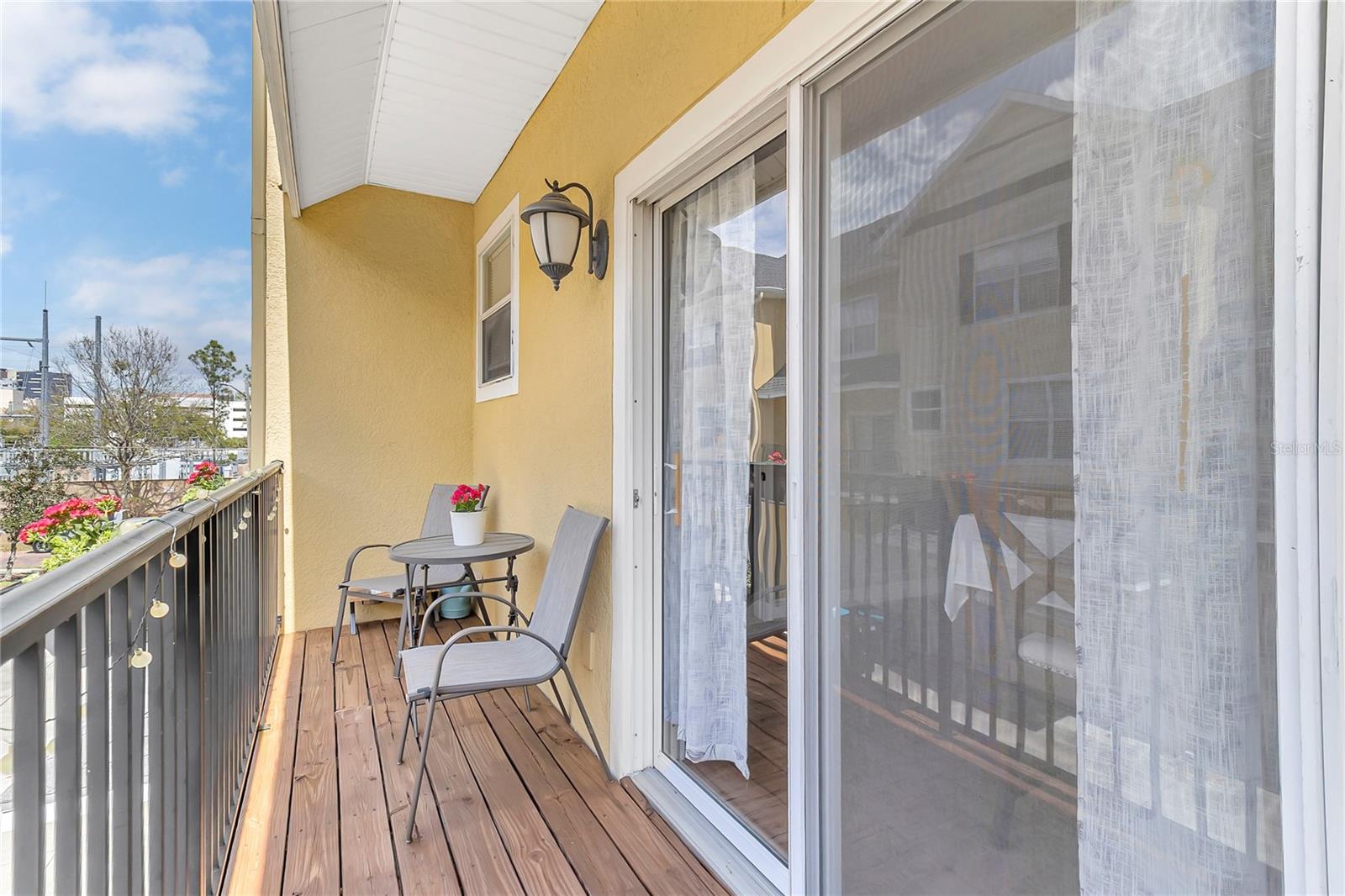 DELANEY COURT - Residential