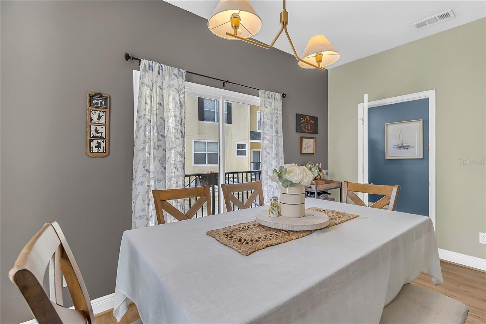 DELANEY COURT - Residential