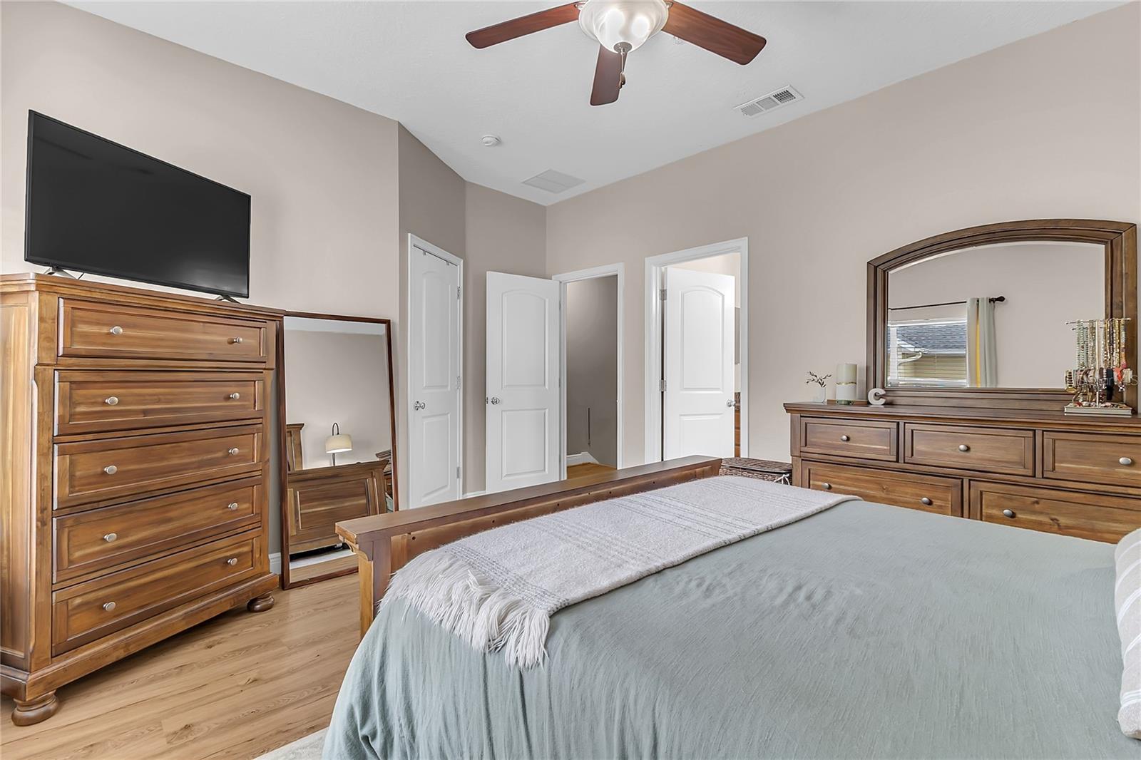 DELANEY COURT - Residential