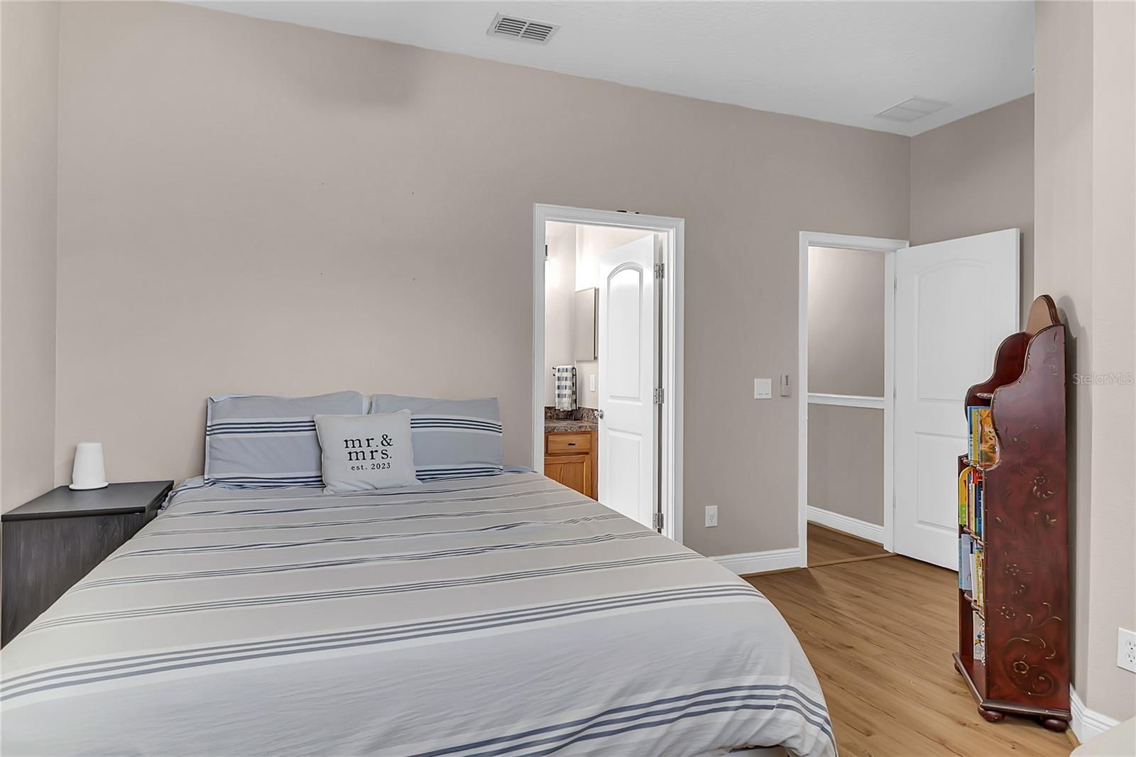 DELANEY COURT - Residential