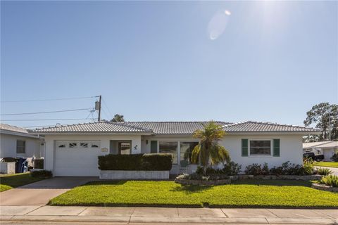 A home in PINELLAS PARK