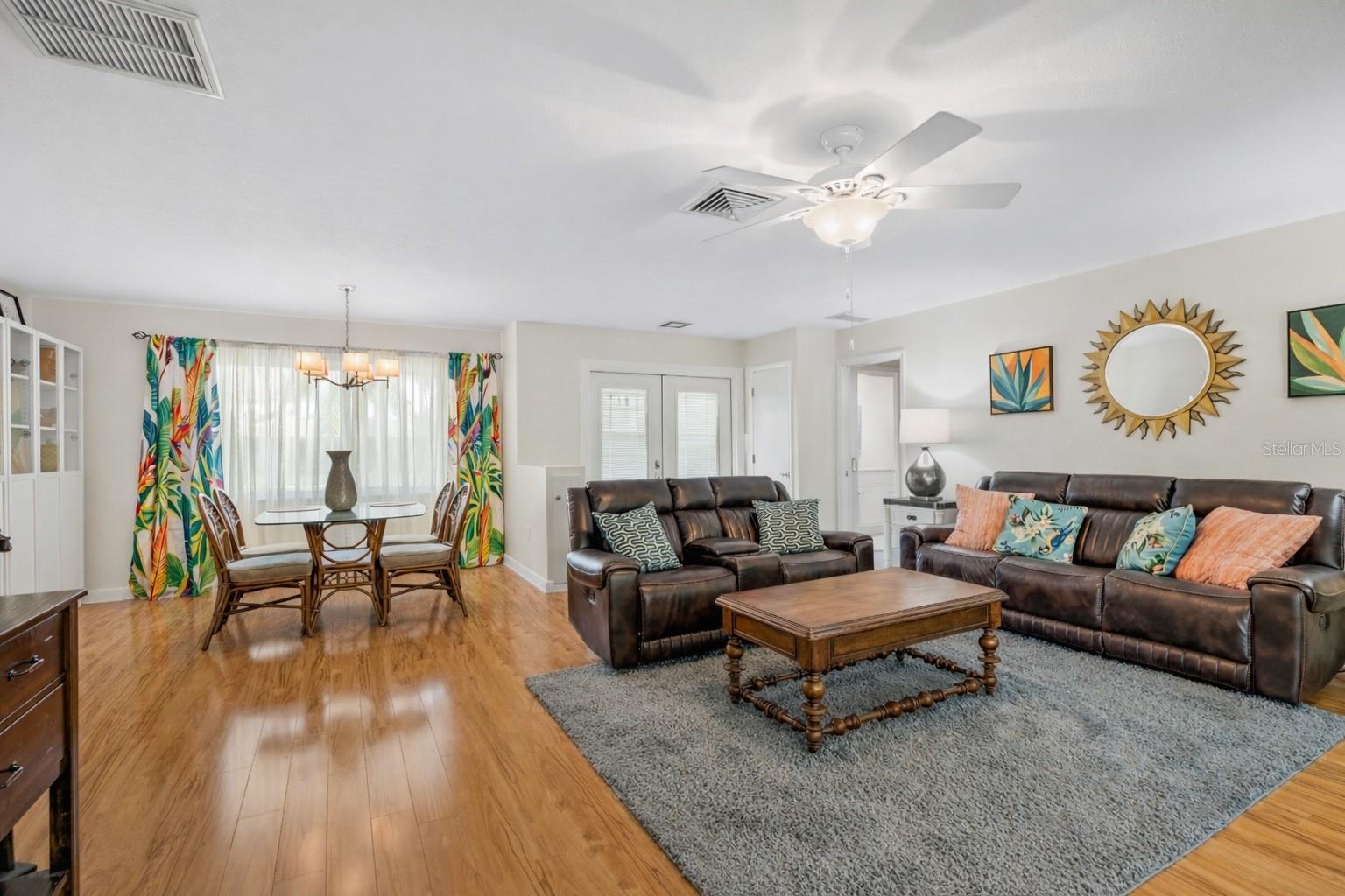 GULF GATE - Residential