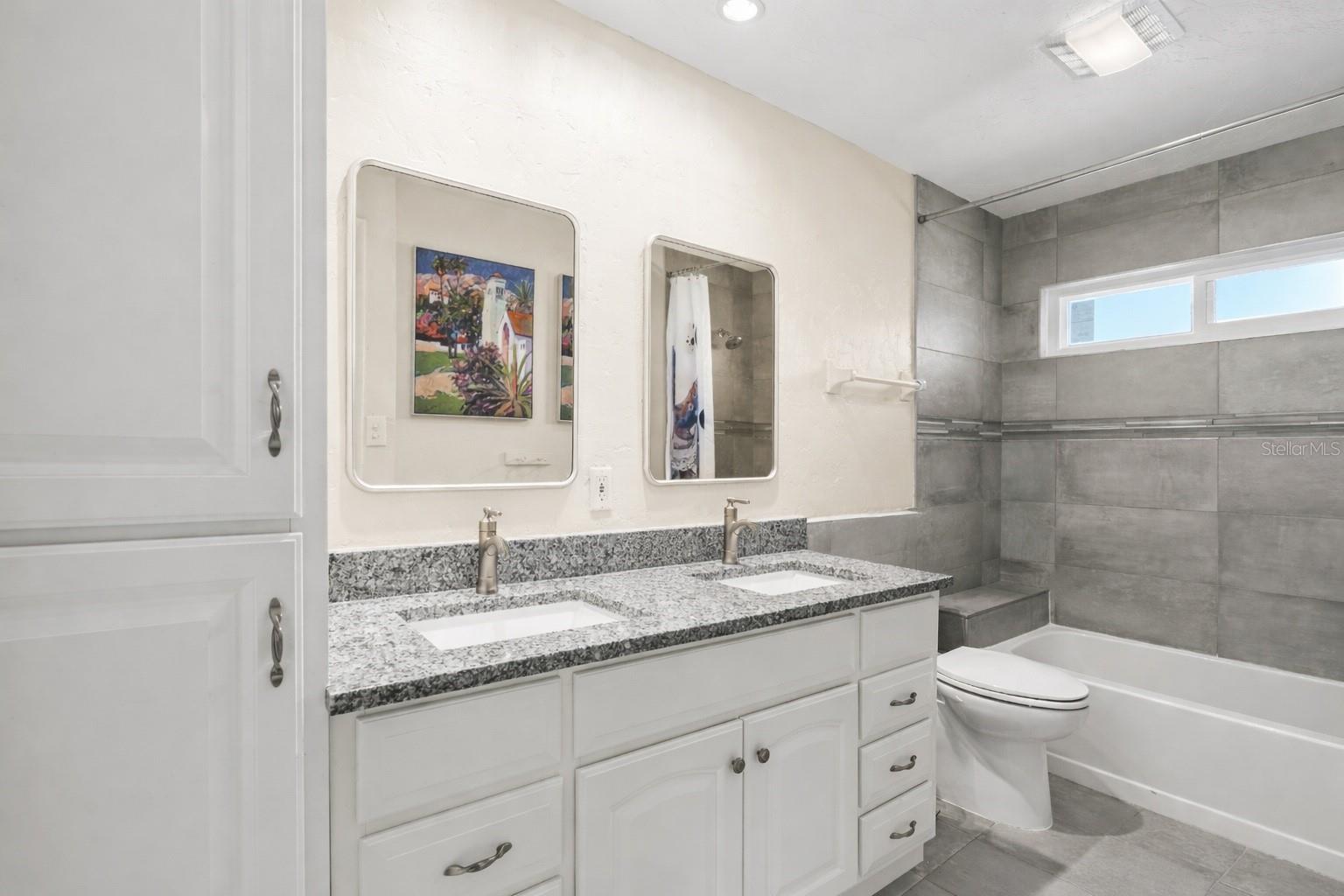 GULF GATE - Residential