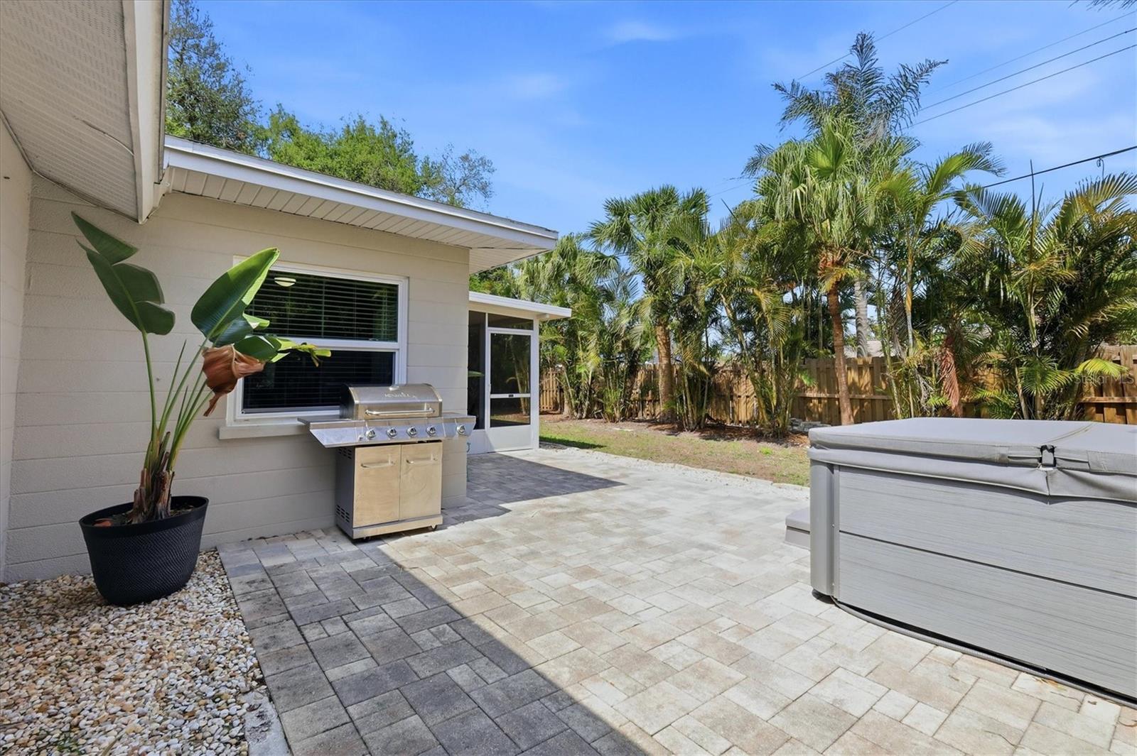 GULF GATE - Residential