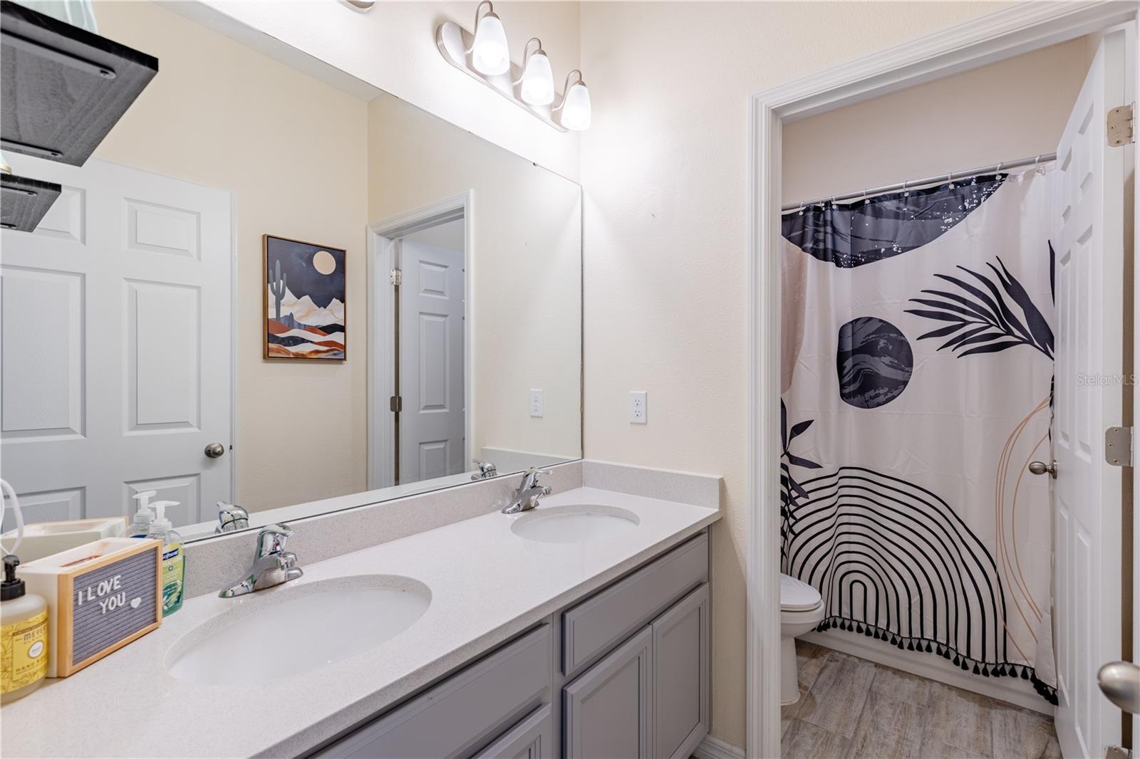 WINDY RIDGE SUB - Residential