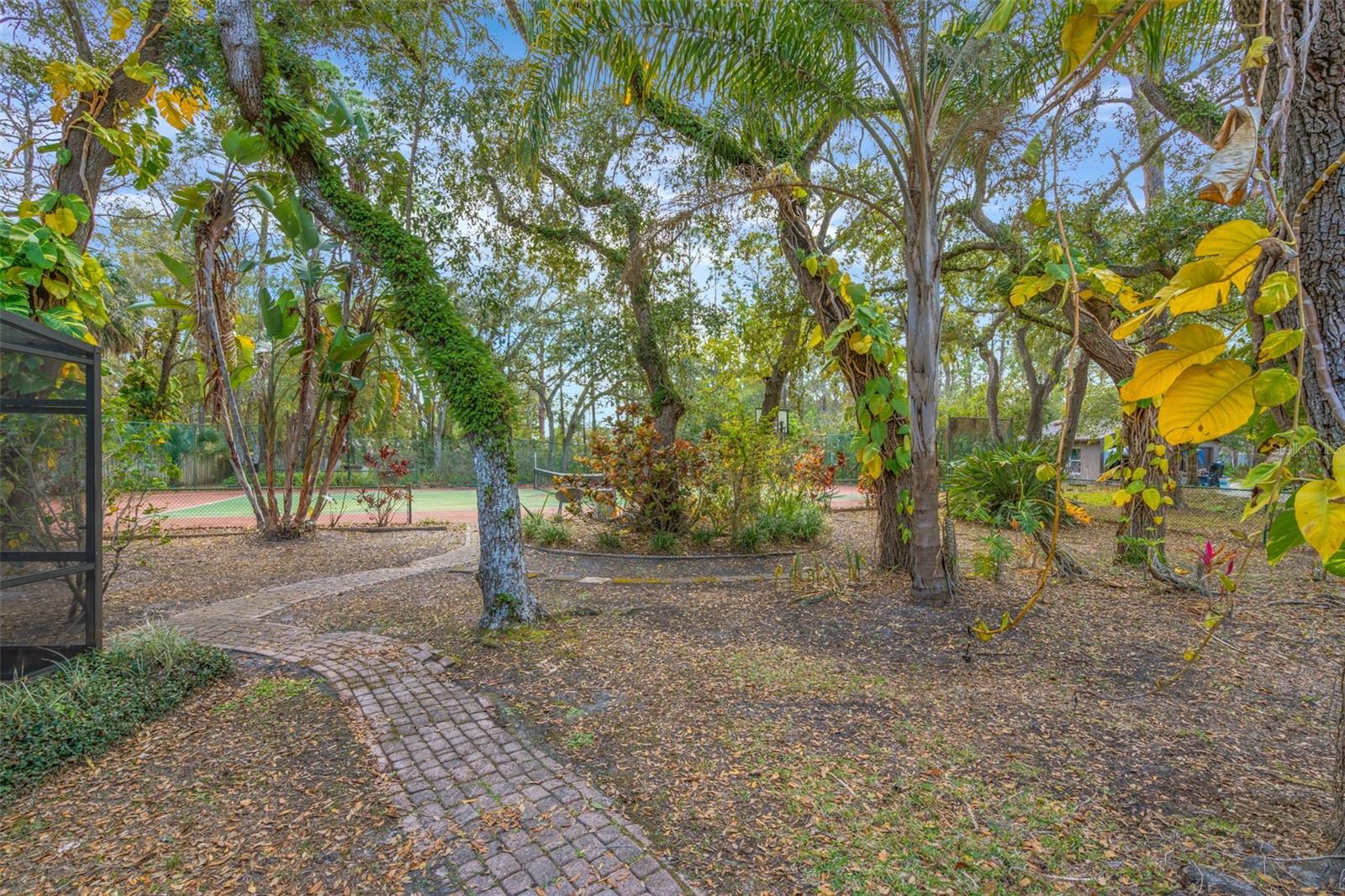 TWIN BRANCH ACRES UNIT FIVE - Residential