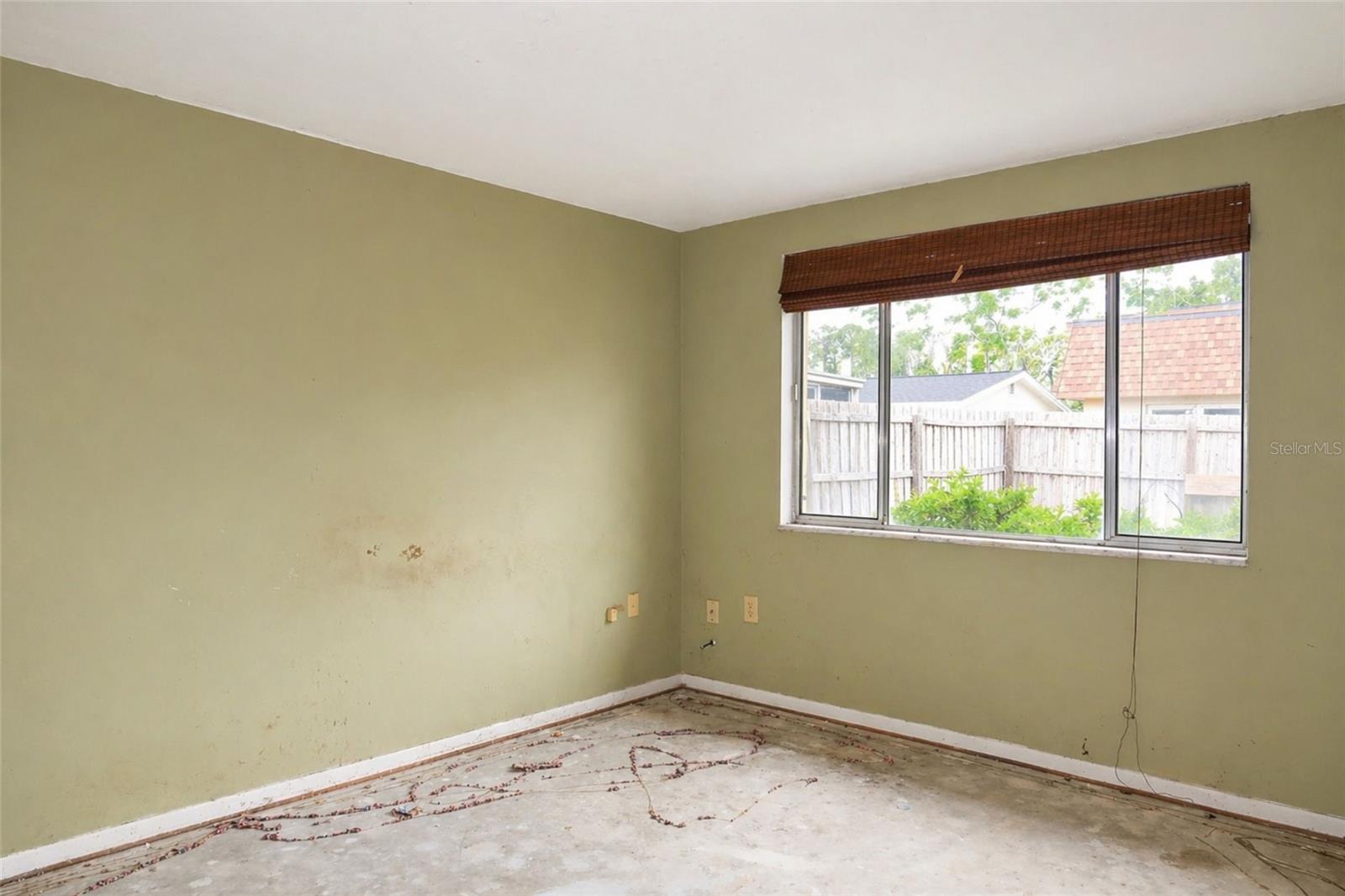 BEACON SQUARE - Residential