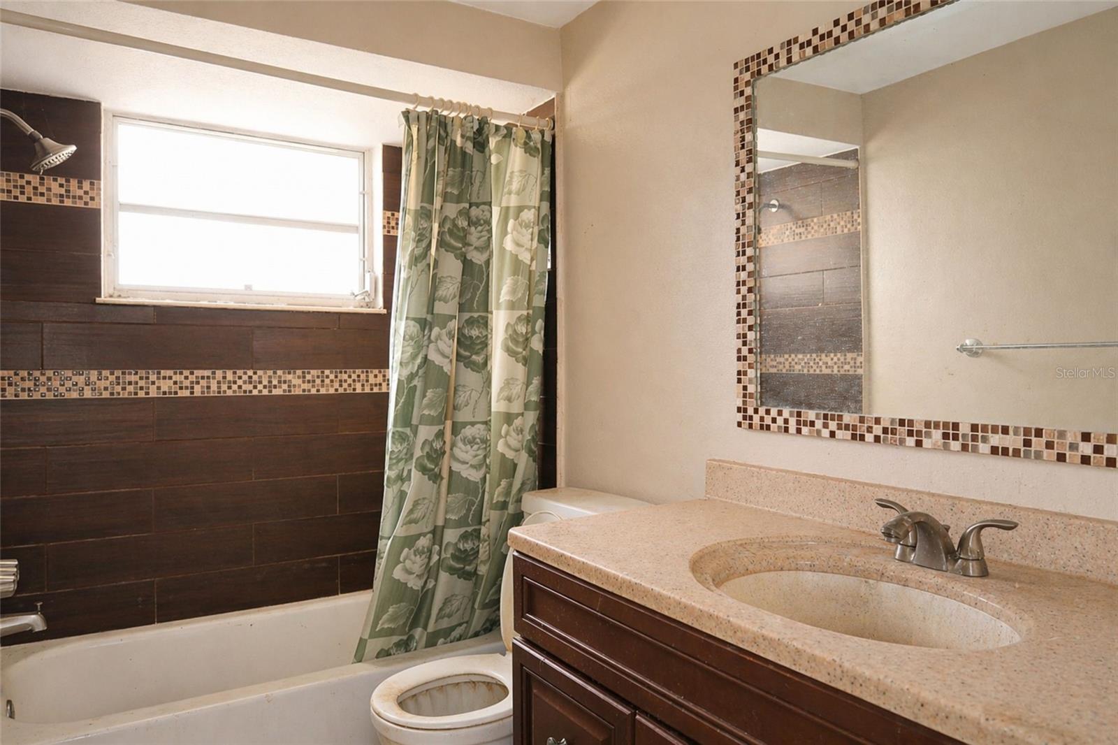 BEACON SQUARE - Residential