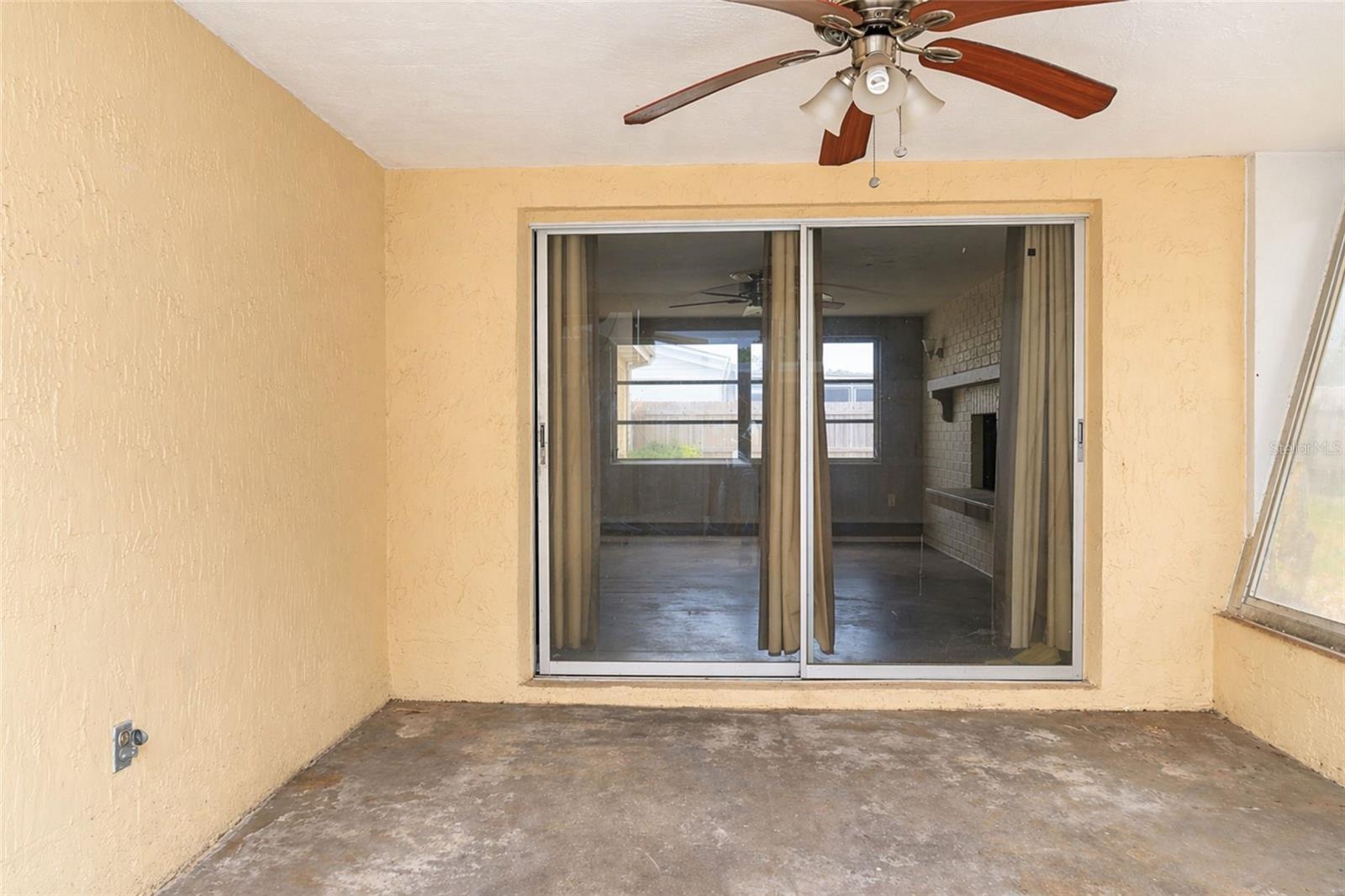 BEACON SQUARE - Residential