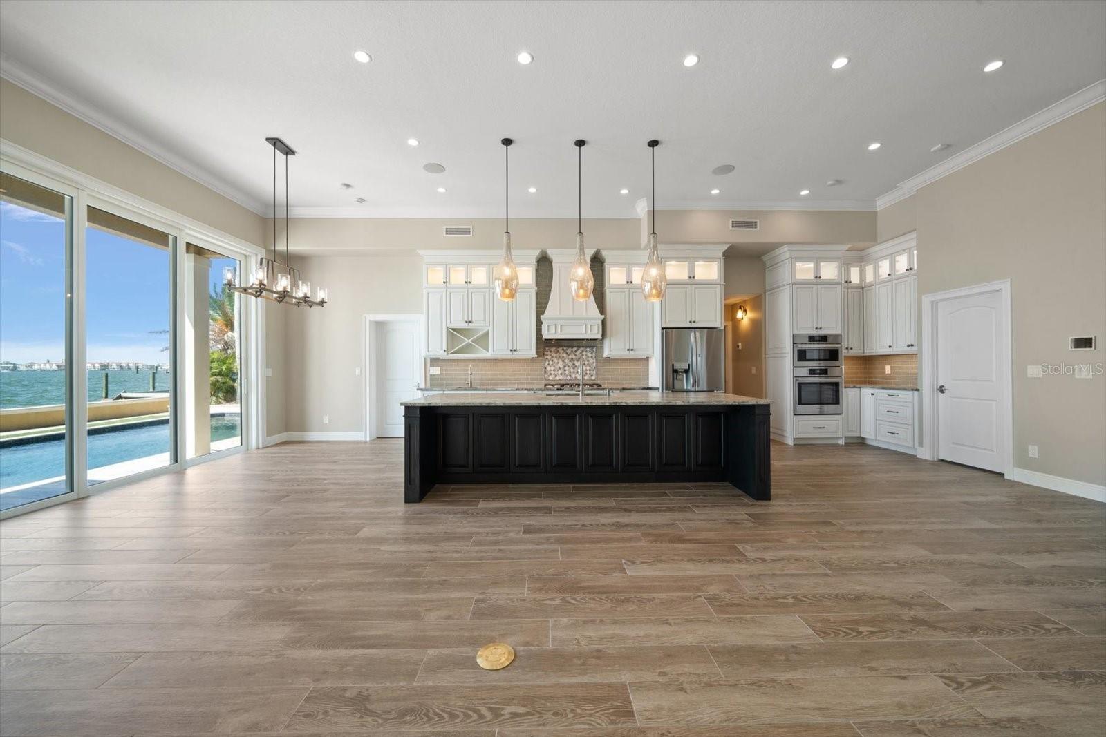 BRIGHTWATER BEACH ESTATES 1ST ADD - Residential