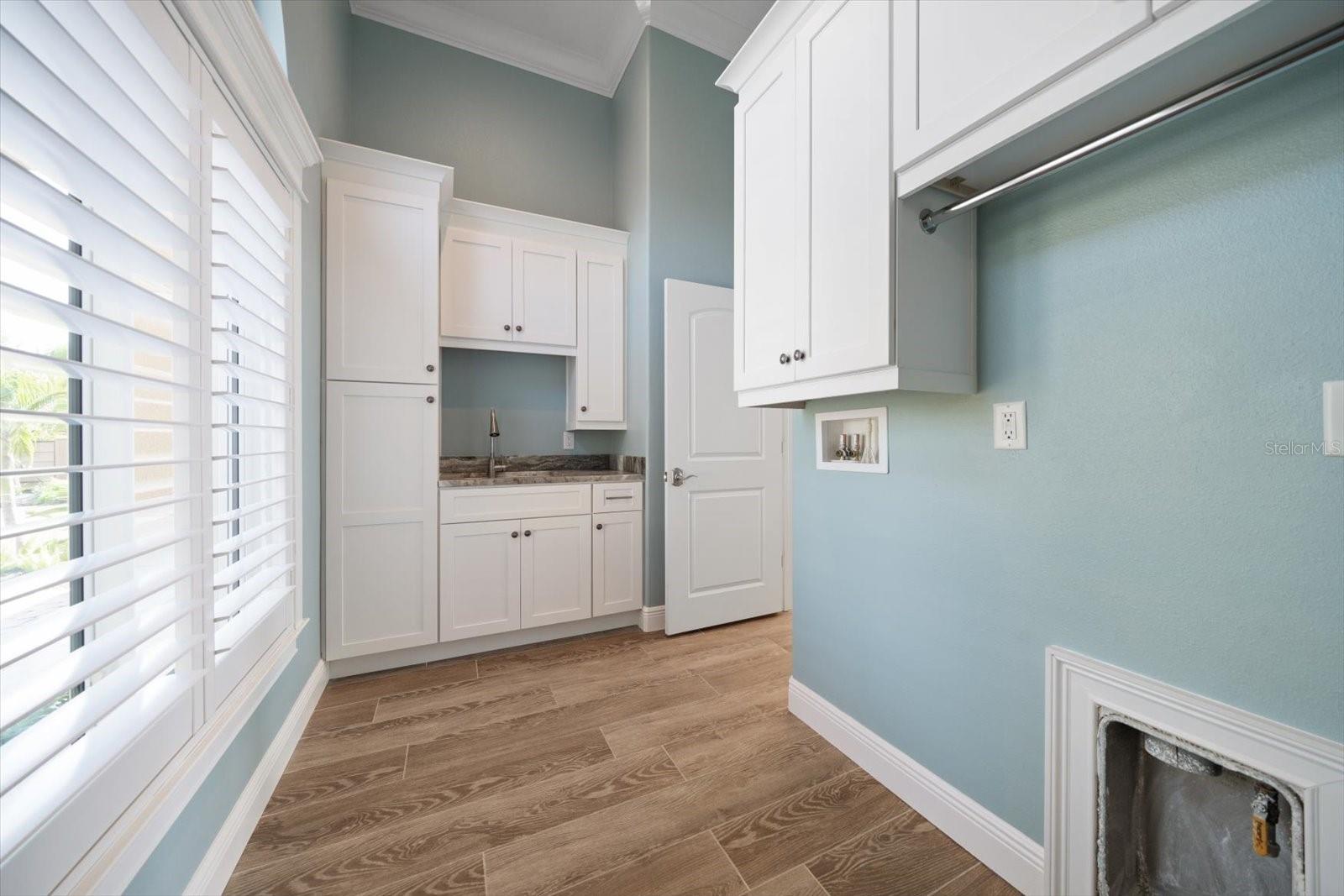 BRIGHTWATER BEACH ESTATES 1ST ADD - Residential
