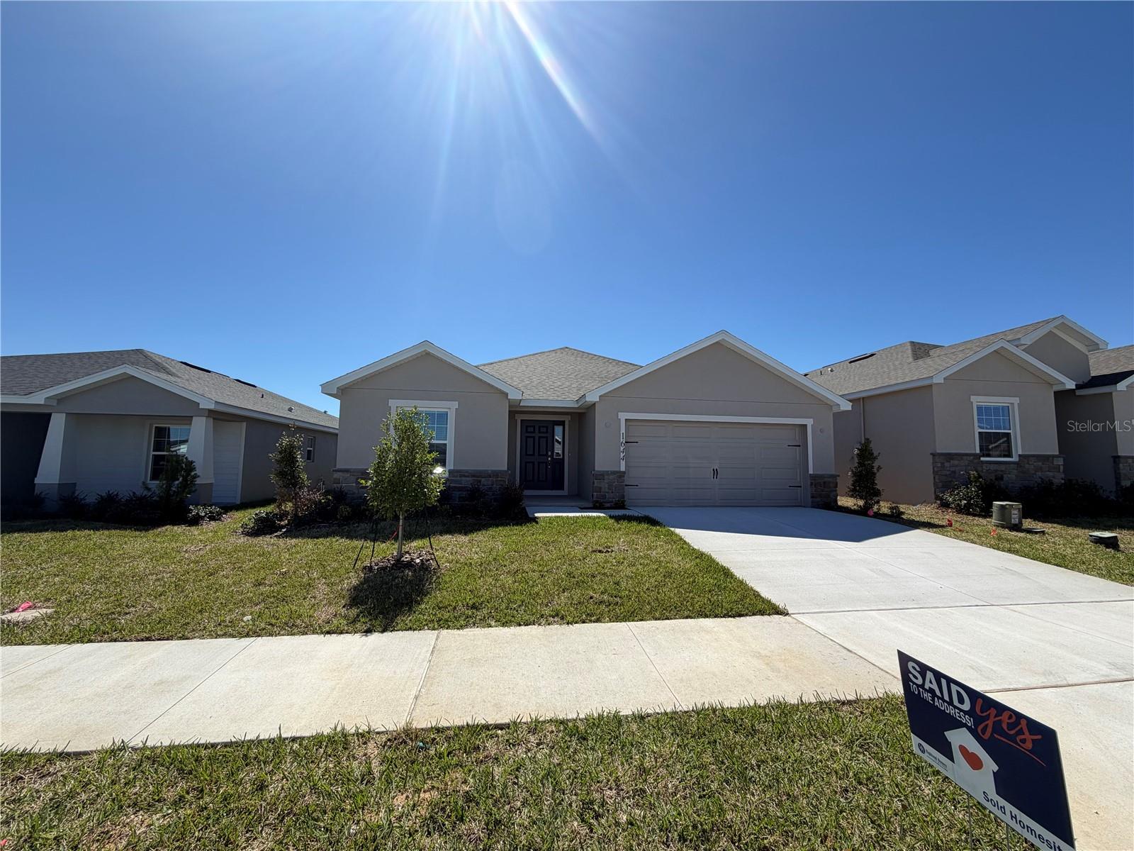 GENEVA LANDINGS - Residential Lease