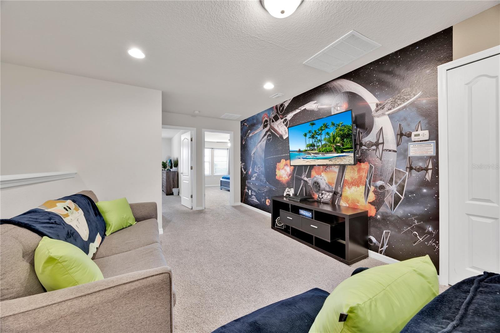 WINDSOR AT WESTSIDE PH 1 - Residential