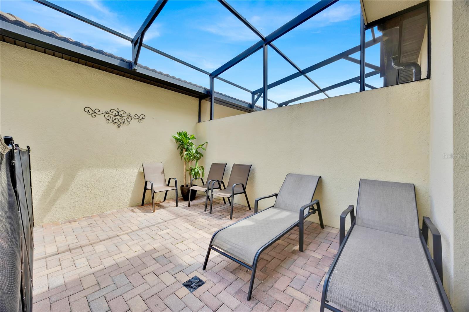 WINDSOR AT WESTSIDE PH 1 - Residential