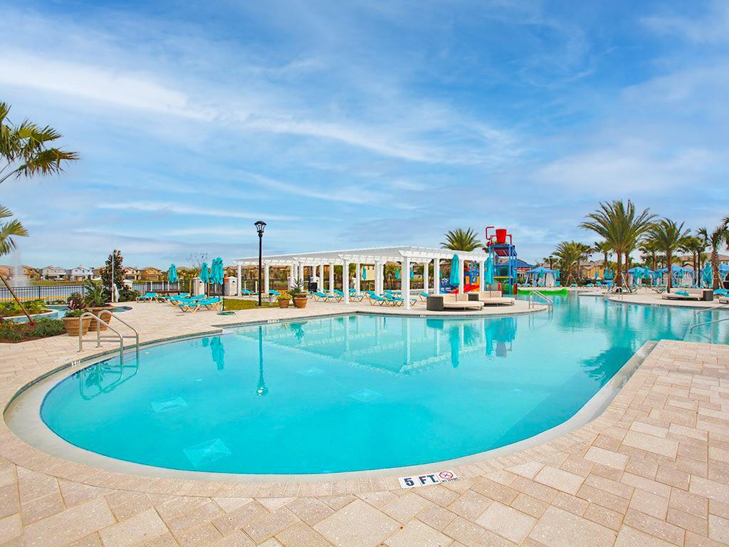 WINDSOR AT WESTSIDE PH 1 - Residential