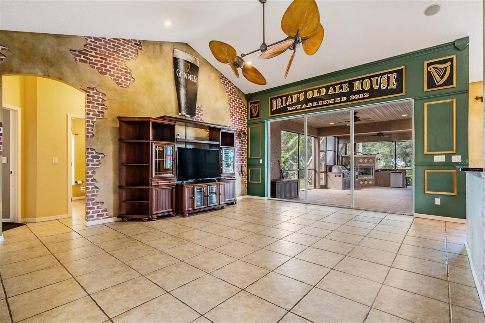 LAKE PADGETT ESTATES - Residential