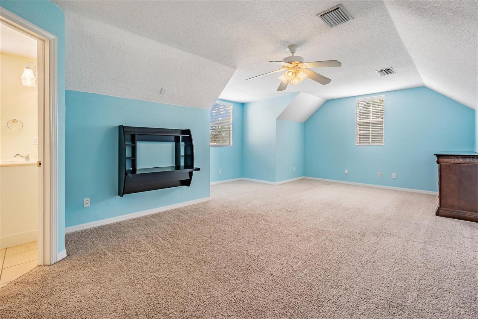 LAKE PADGETT ESTATES - Residential