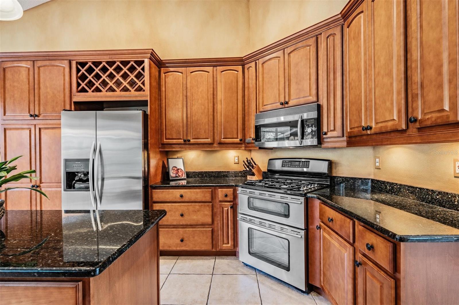 LAKE PADGETT ESTATES - Residential