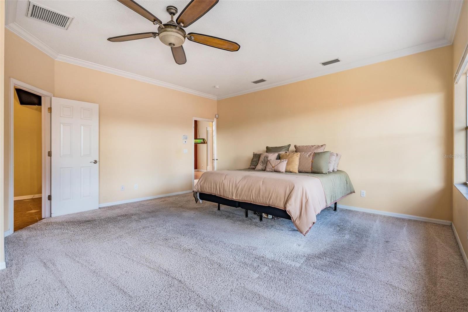 LAKE PADGETT ESTATES - Residential