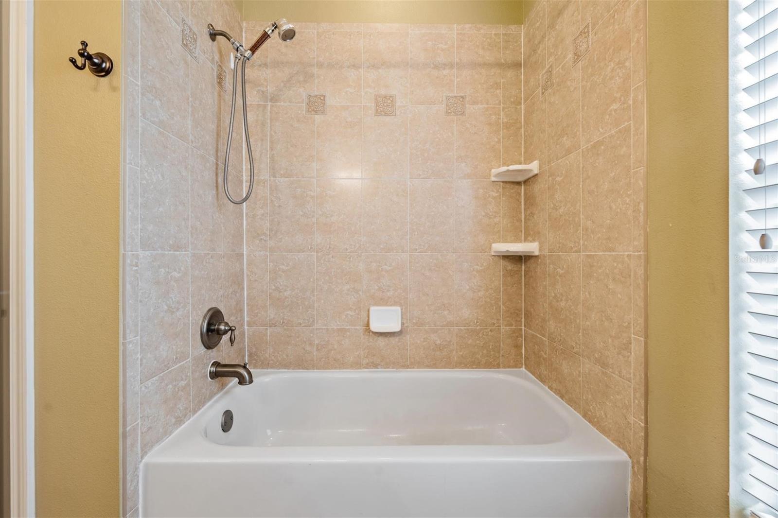 LAKE PADGETT ESTATES - Residential