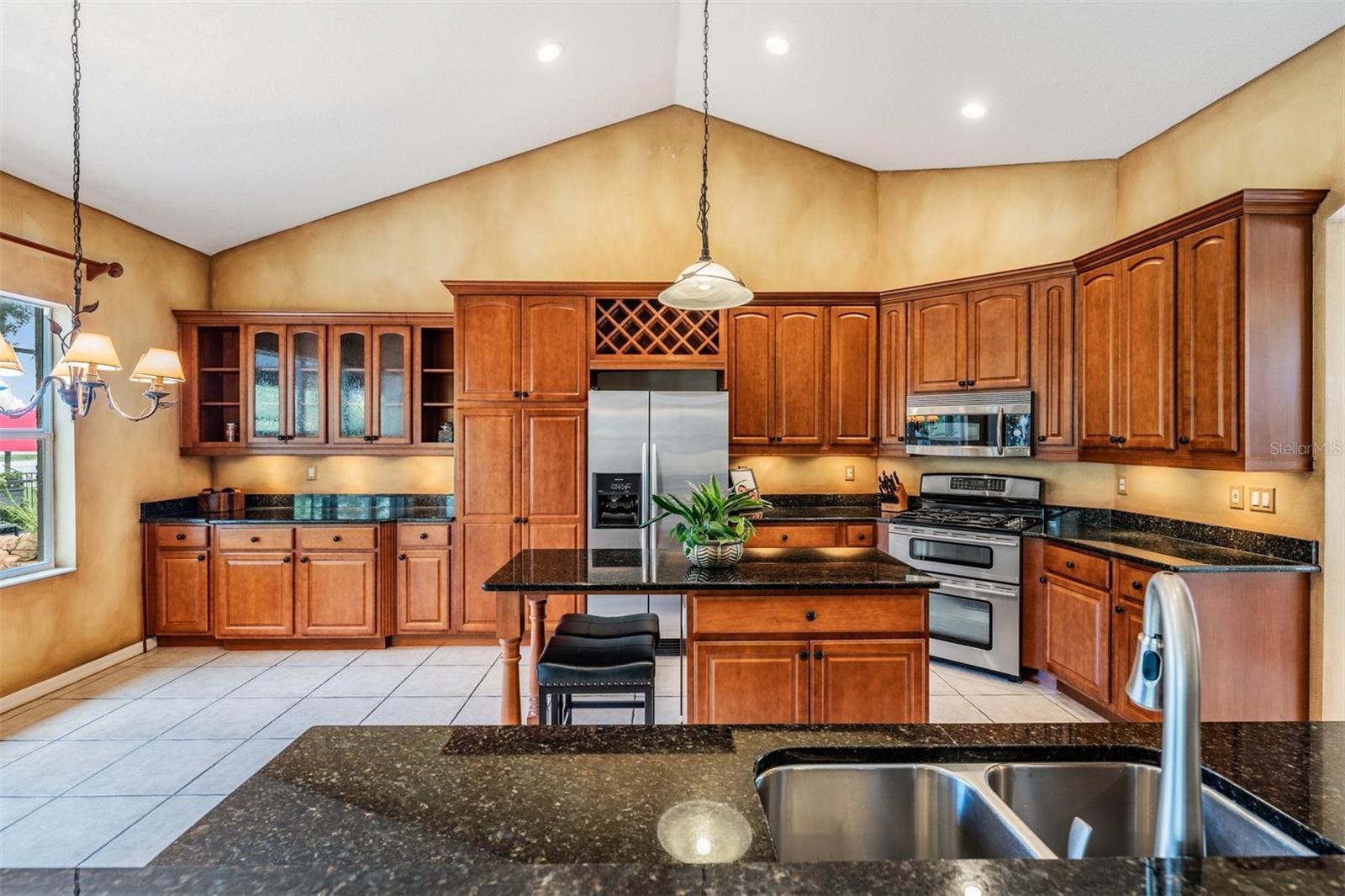 LAKE PADGETT ESTATES - Residential
