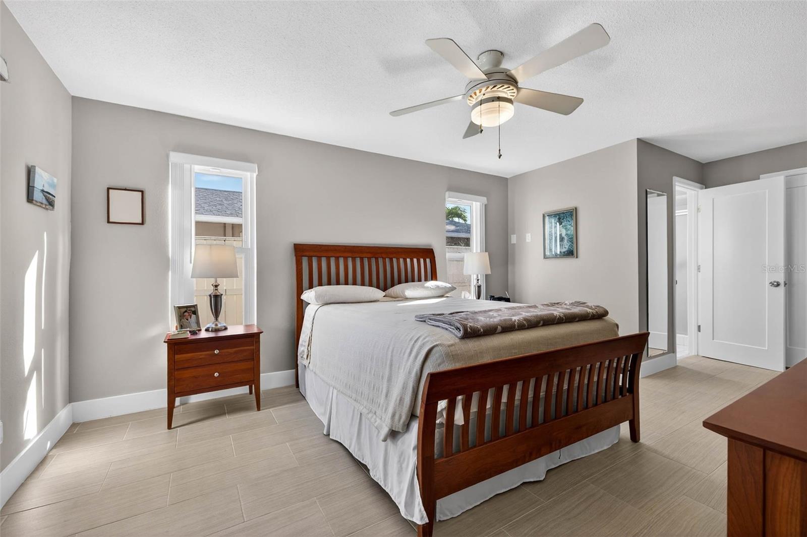 MAXIMO MOORINGS - Residential