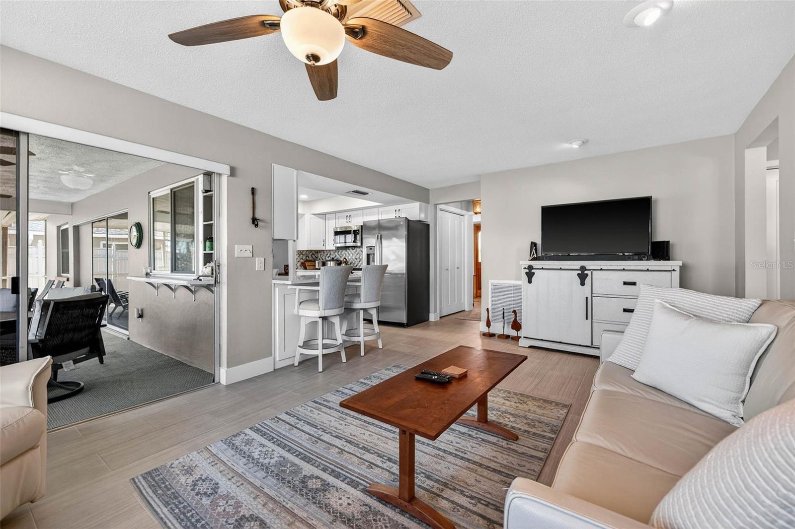 MAXIMO MOORINGS - Residential