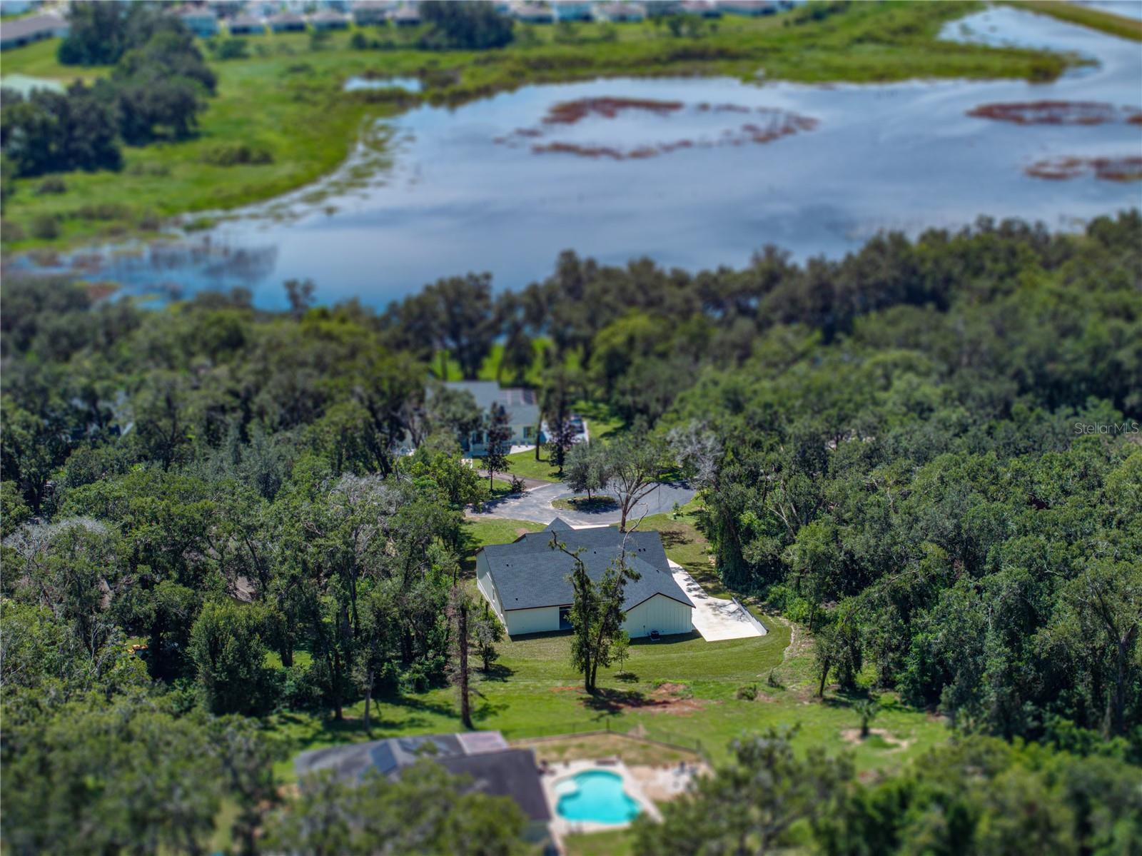 GRANDEUR - Residential