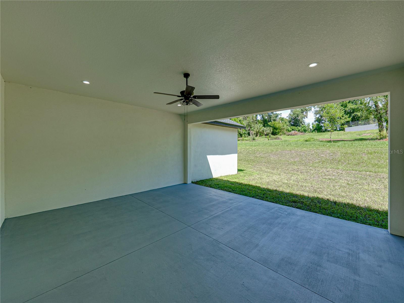 GRANDEUR - Residential