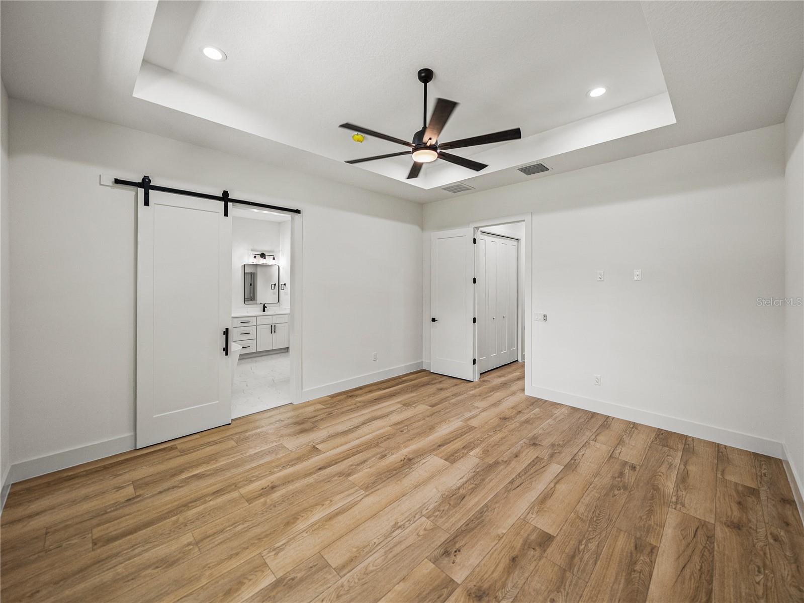 GRANDEUR - Residential