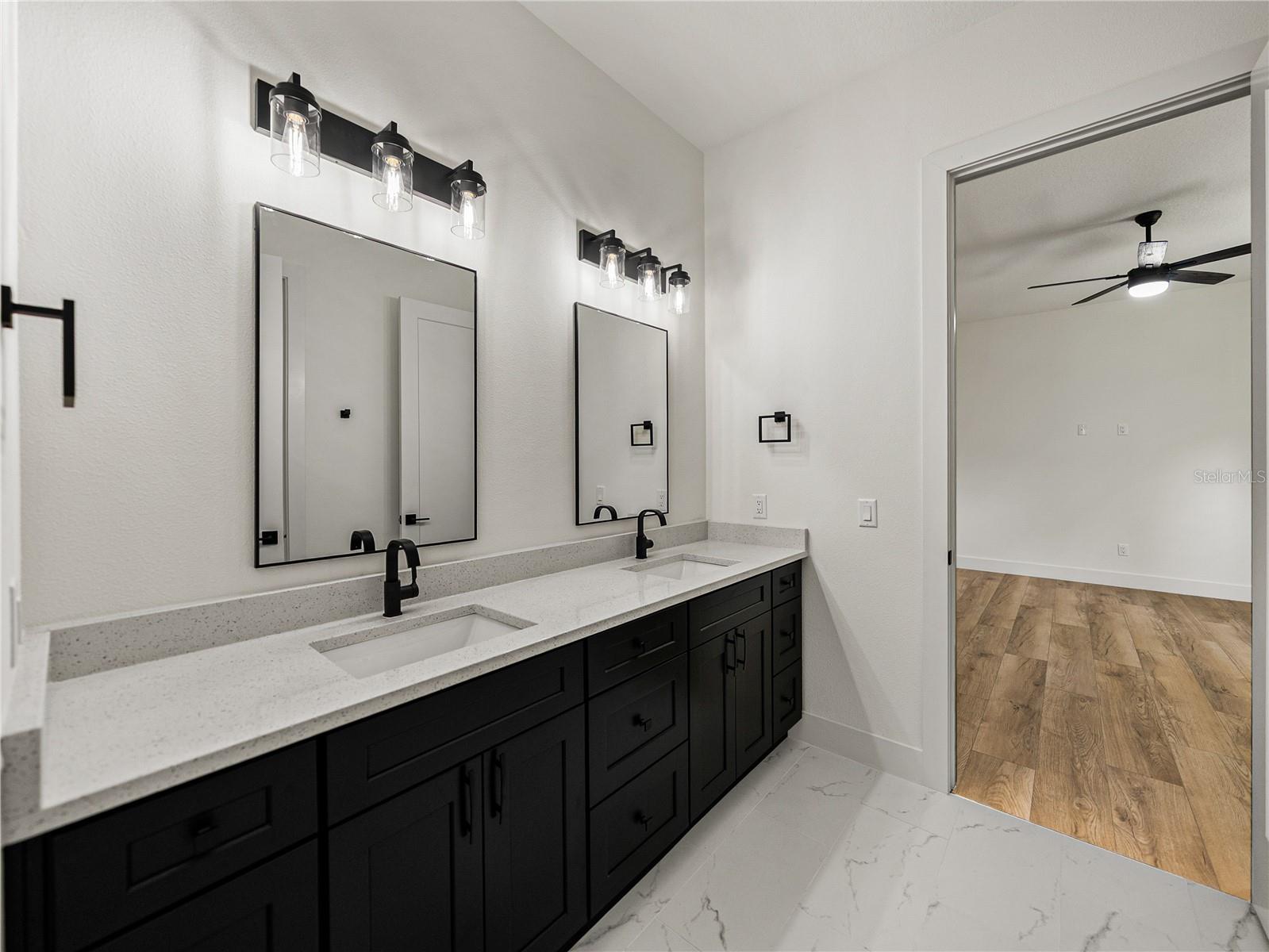 GRANDEUR - Residential
