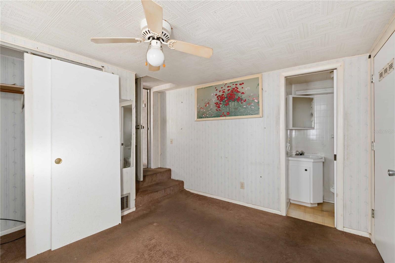 FAIR LANE ACRES - Residential