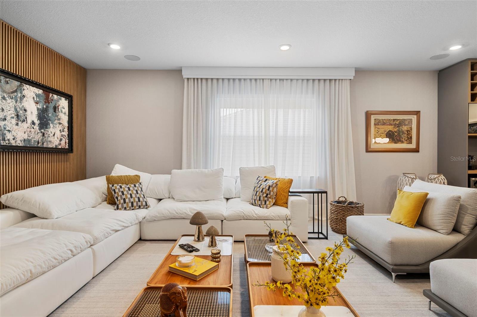 BELLA COLLINA WEST SUB - Residential