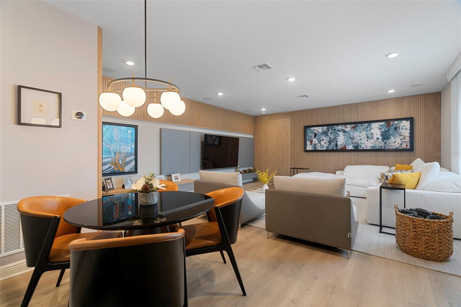 BELLA COLLINA WEST SUB - Residential