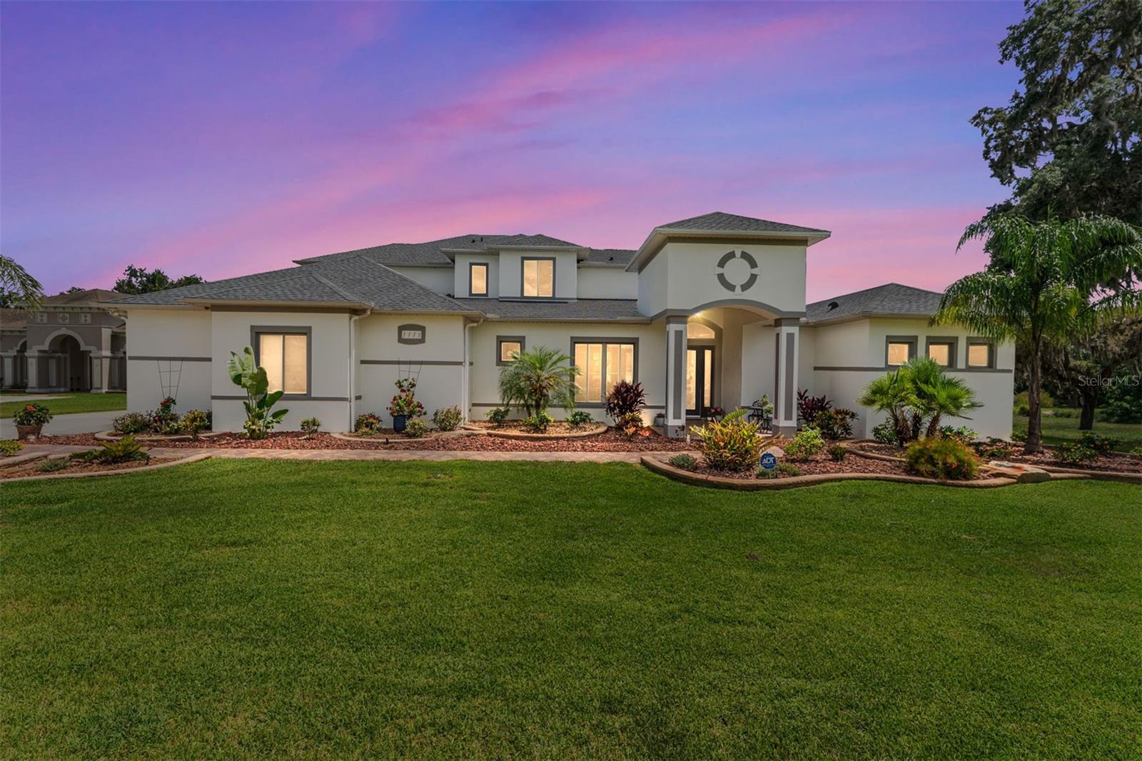1111 MYRTLE BREEZES COURT